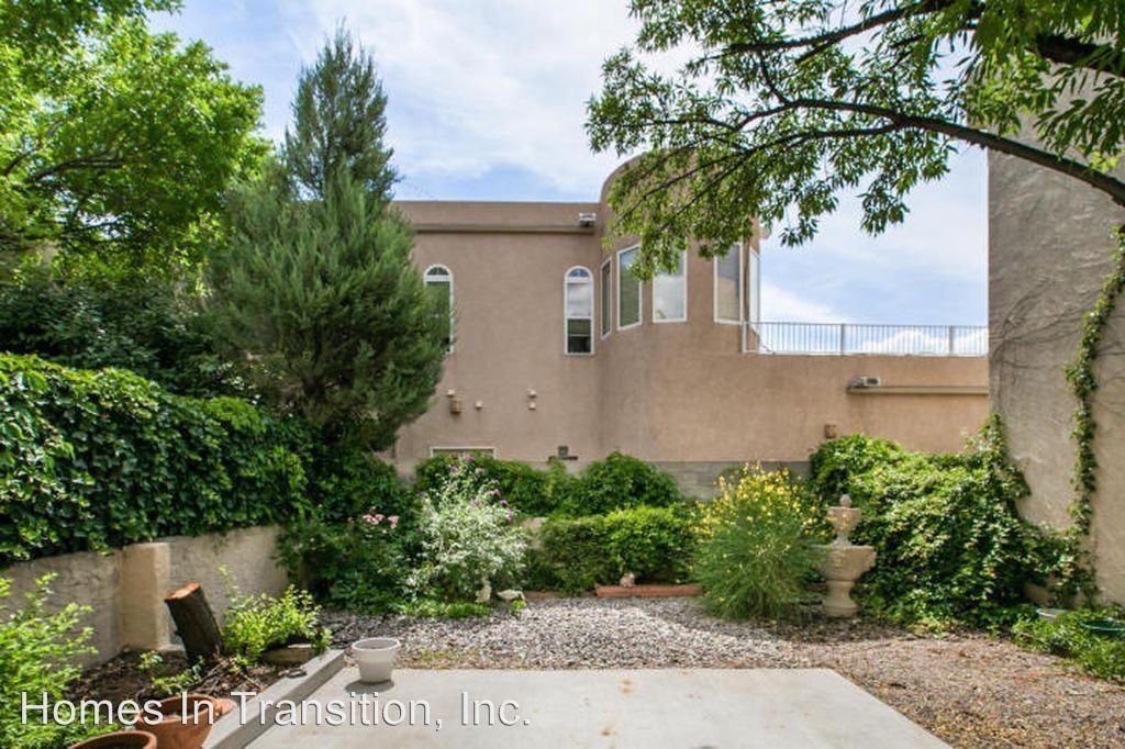 6313 Dorado Beach NE - Photo 3 of 16