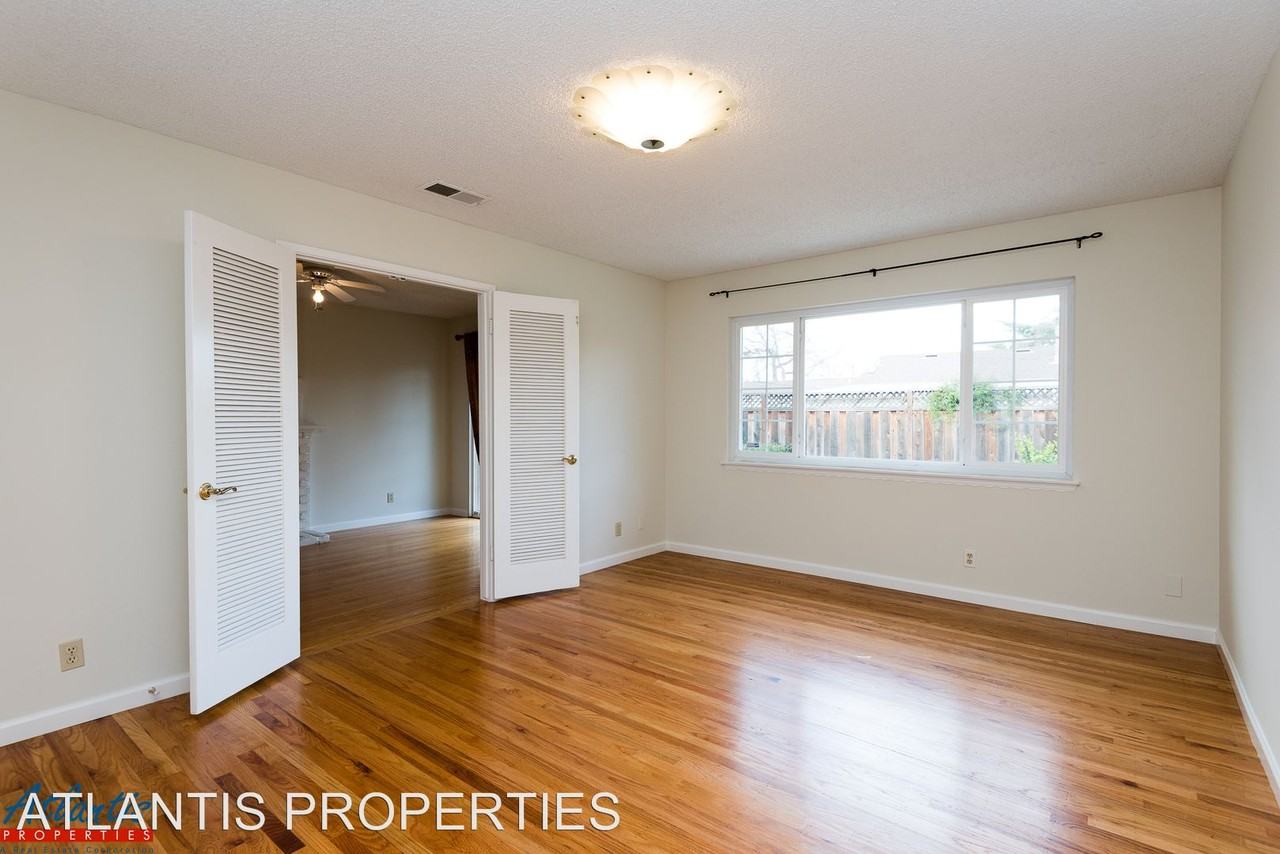 1847 Potrero Dr - Photo 2 of 16