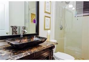 2065 SW 185th Ave - Photo 2 of 28