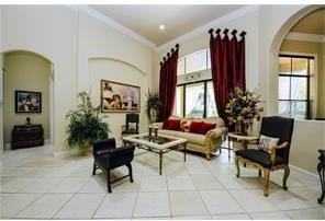 2065 SW 185th Ave - Photo 3 of 28