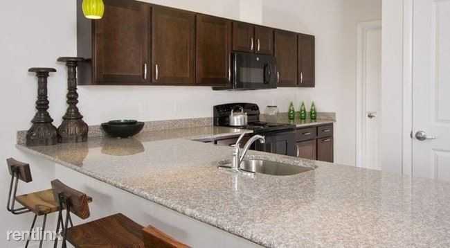 3459 Butler St - Photo 3 of 10