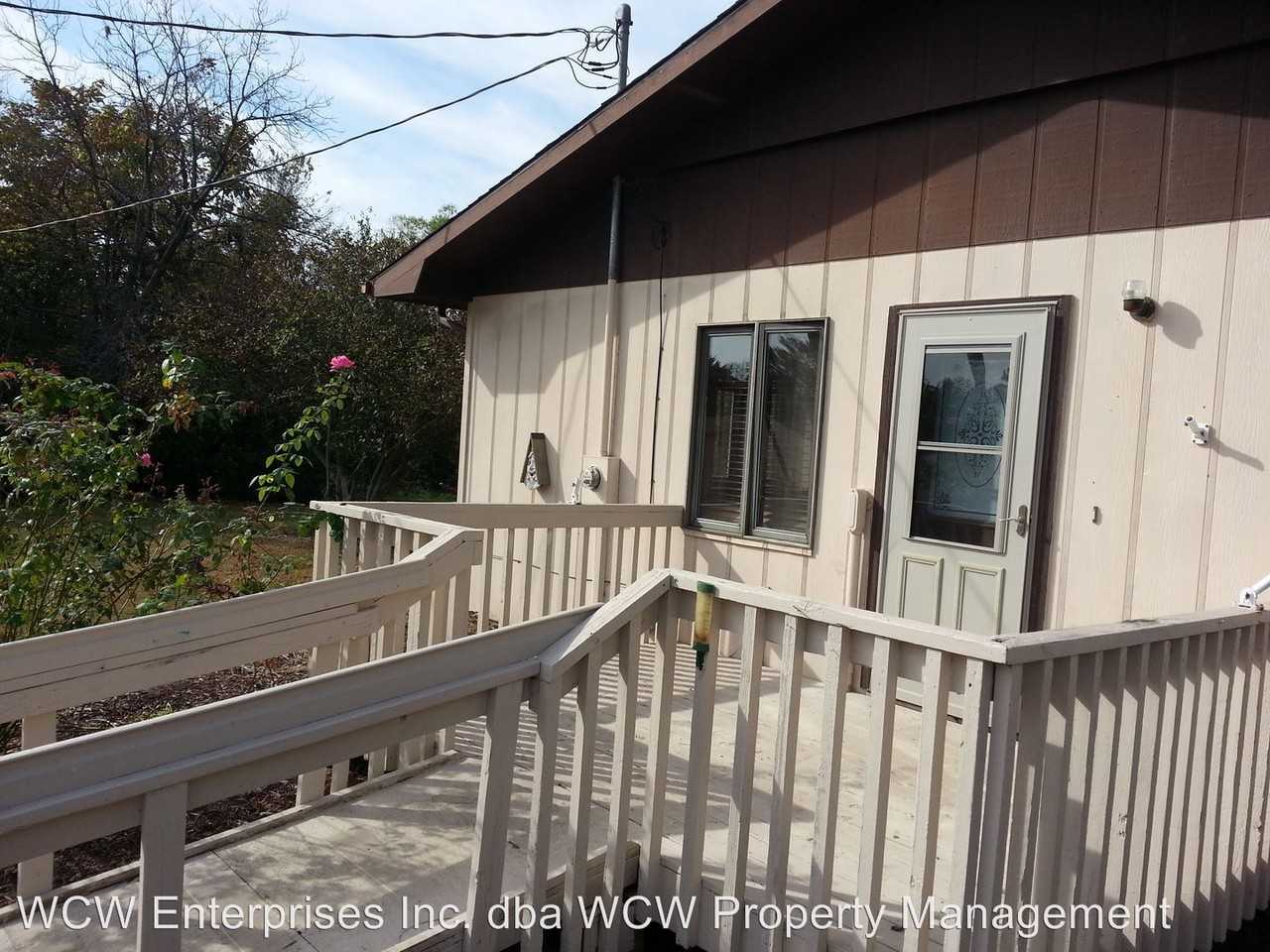 7431 SW 21st St - Photo 3 of 26