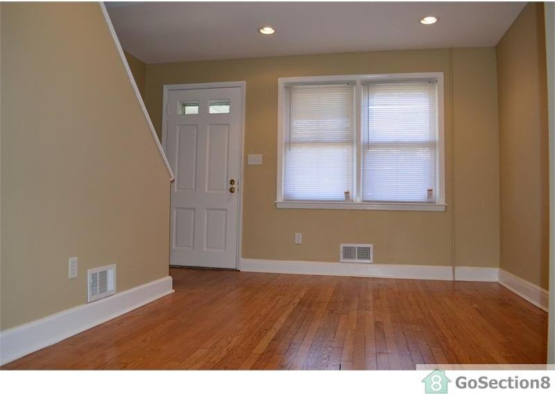 5530 Nome Ave - Photo 2 of 17
