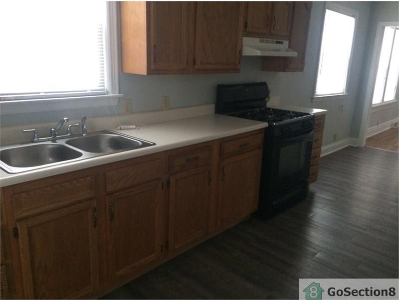 1332 Randolph St - Photo 3 of 8