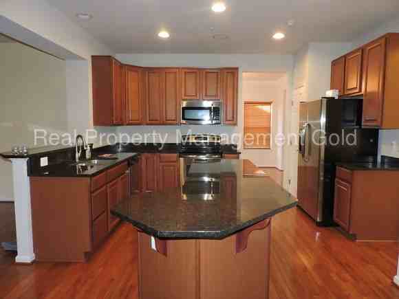 3656 Clairton St - Photo 2 of 28