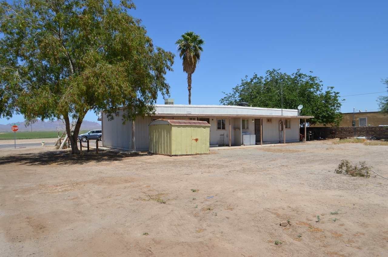 28899-2803 Bakersfield Ave - Photo 2 of 3