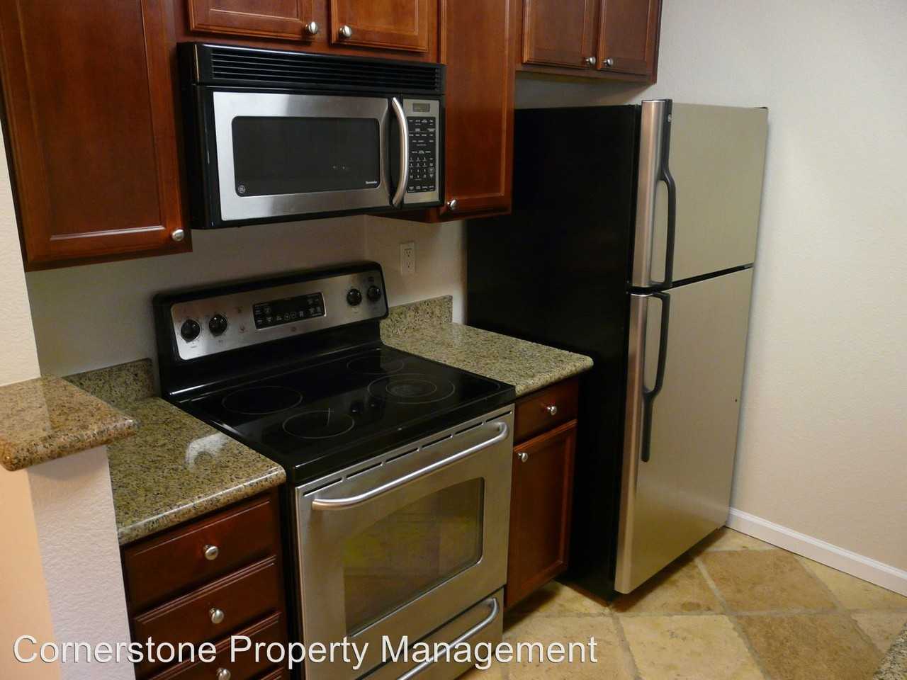 1203 Yarwood Ct - Photo 2 of 15