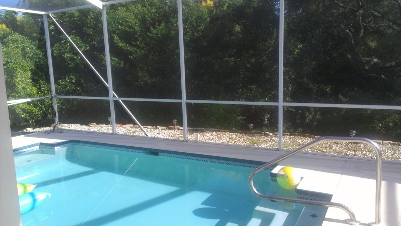 1050 Larkin Rd - Photo 2 of 2