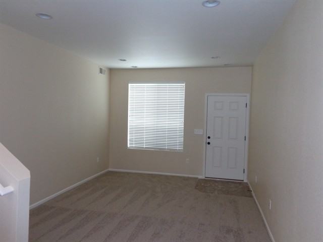 21068 Randolph Pl - Photo 3 of 9