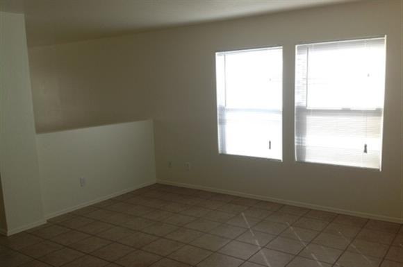 3217 W T Ryan Ln - Photo 2 of 11