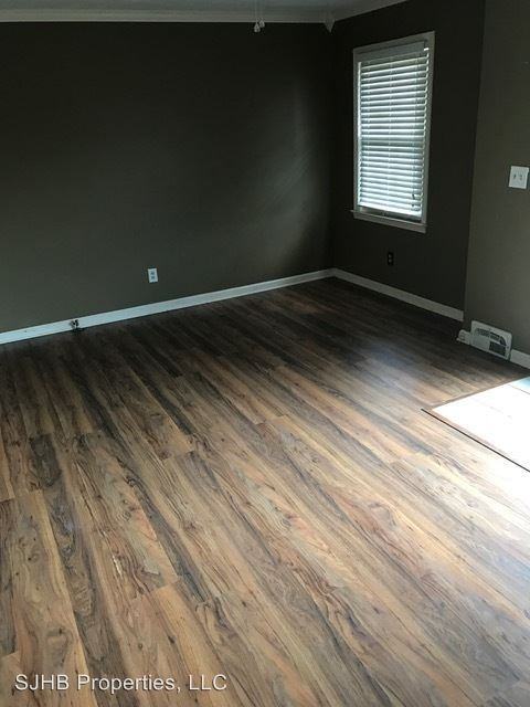 117 Pearl Ave - Photo 2 of 11