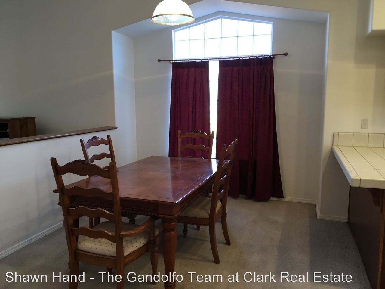 951 Red Falcon Way - Photo 3 of 20