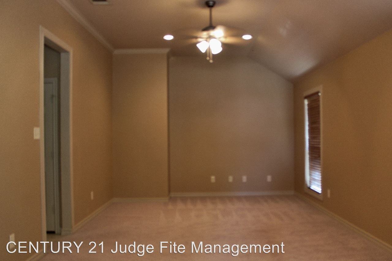 214 E El Camino Real - Photo 3 of 10