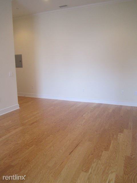 485 Summer - Photo 2 of 9