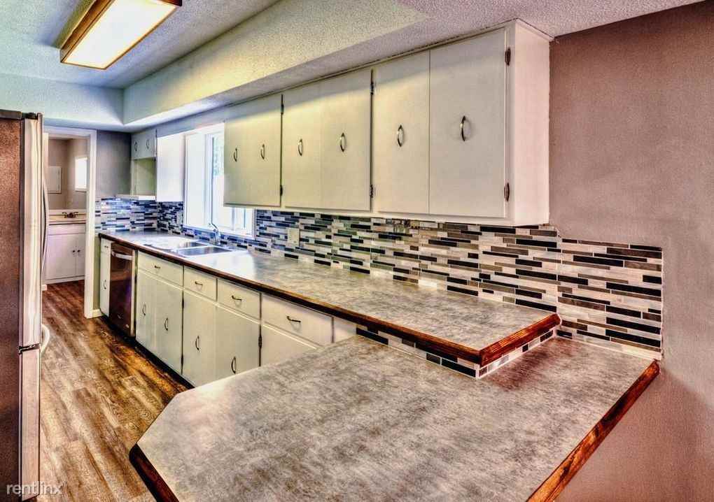 610 N Homer Rd - Photo 2 of 10