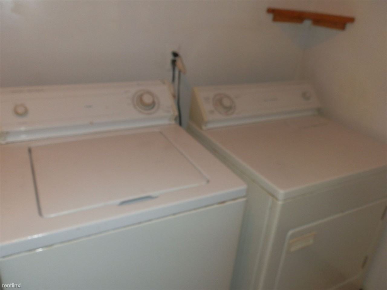 19360 W Eleven Mile Rd - Photo 2 of 7