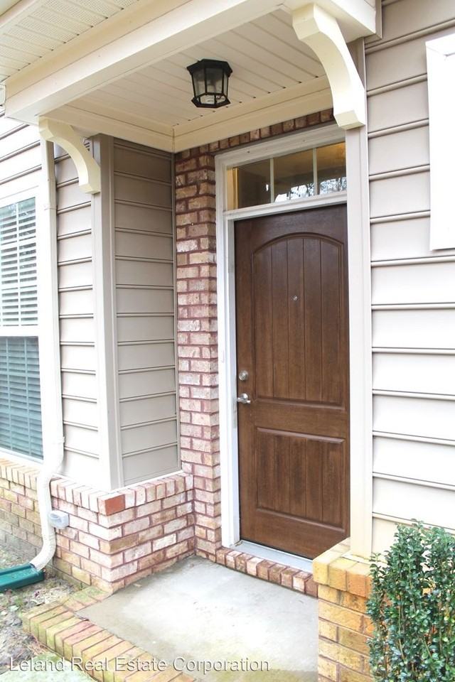 449 Meadow Creek Dr - Photo 2 of 28