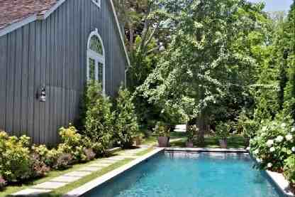 51 Buell Ln - Photo 3 of 16