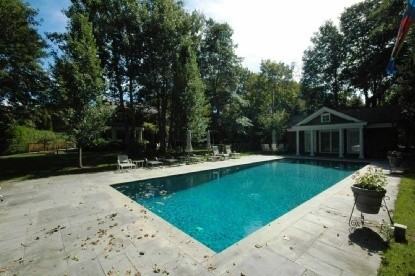 81 Georgica Rd - Photo 2 of 9