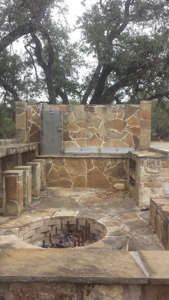 790 Old Applewhite Rd - Photo 3 of 14