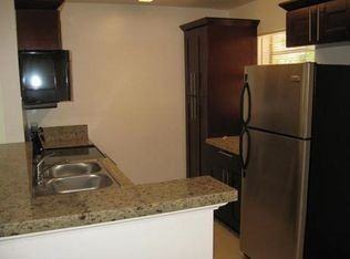 2351 SW 68th Terrace - Photo 2 of 7