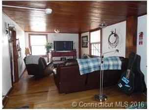 1 Livingston Dr - Photo 3 of 11