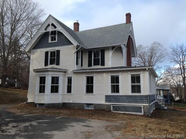 266 Main St - Photo 2 of 8