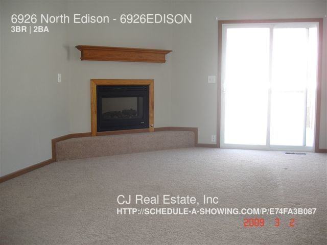 6926 N Edison Ave #6926EDISON - Photo 2 of 6