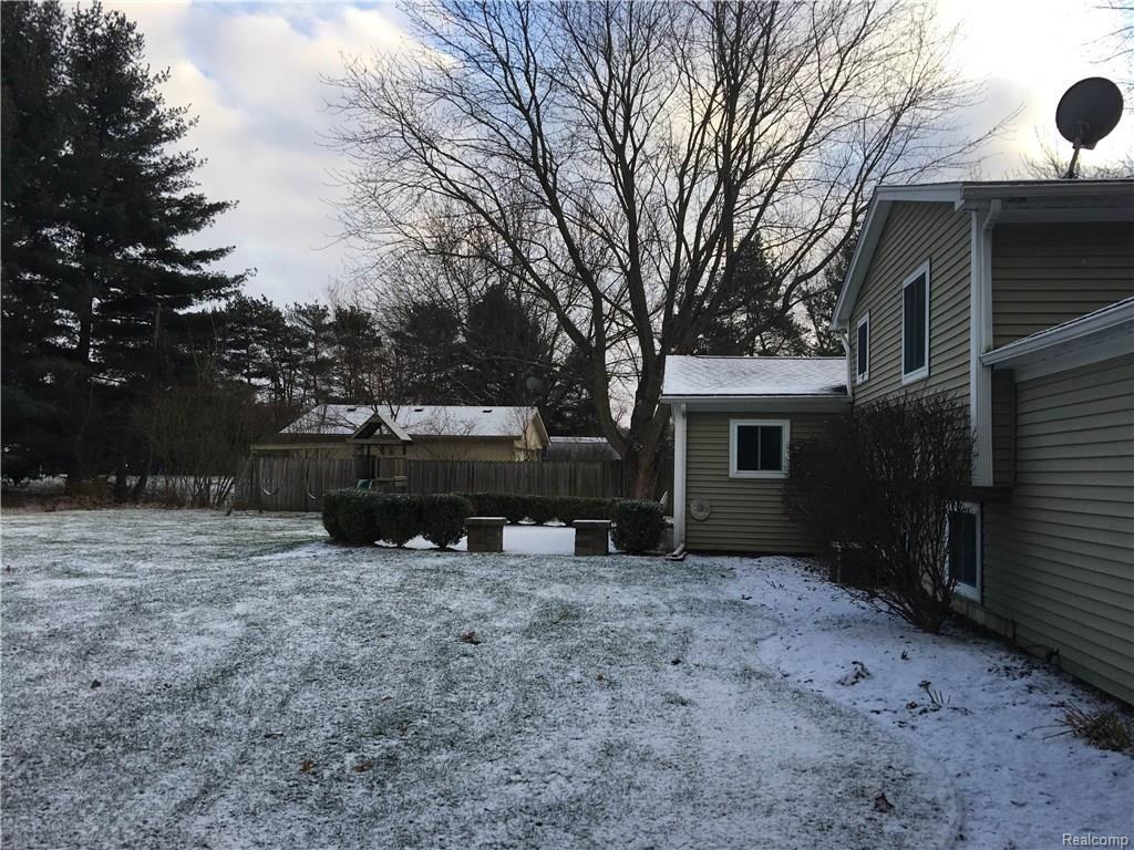 8612 W Ellis Rd - Photo 3 of 25