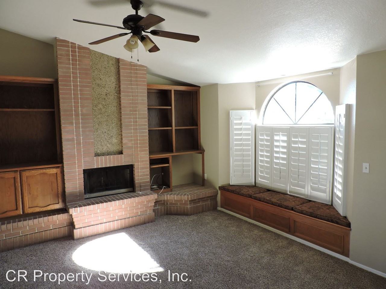 1022 W Rio Salado Pkwy - Photo 2 of 22