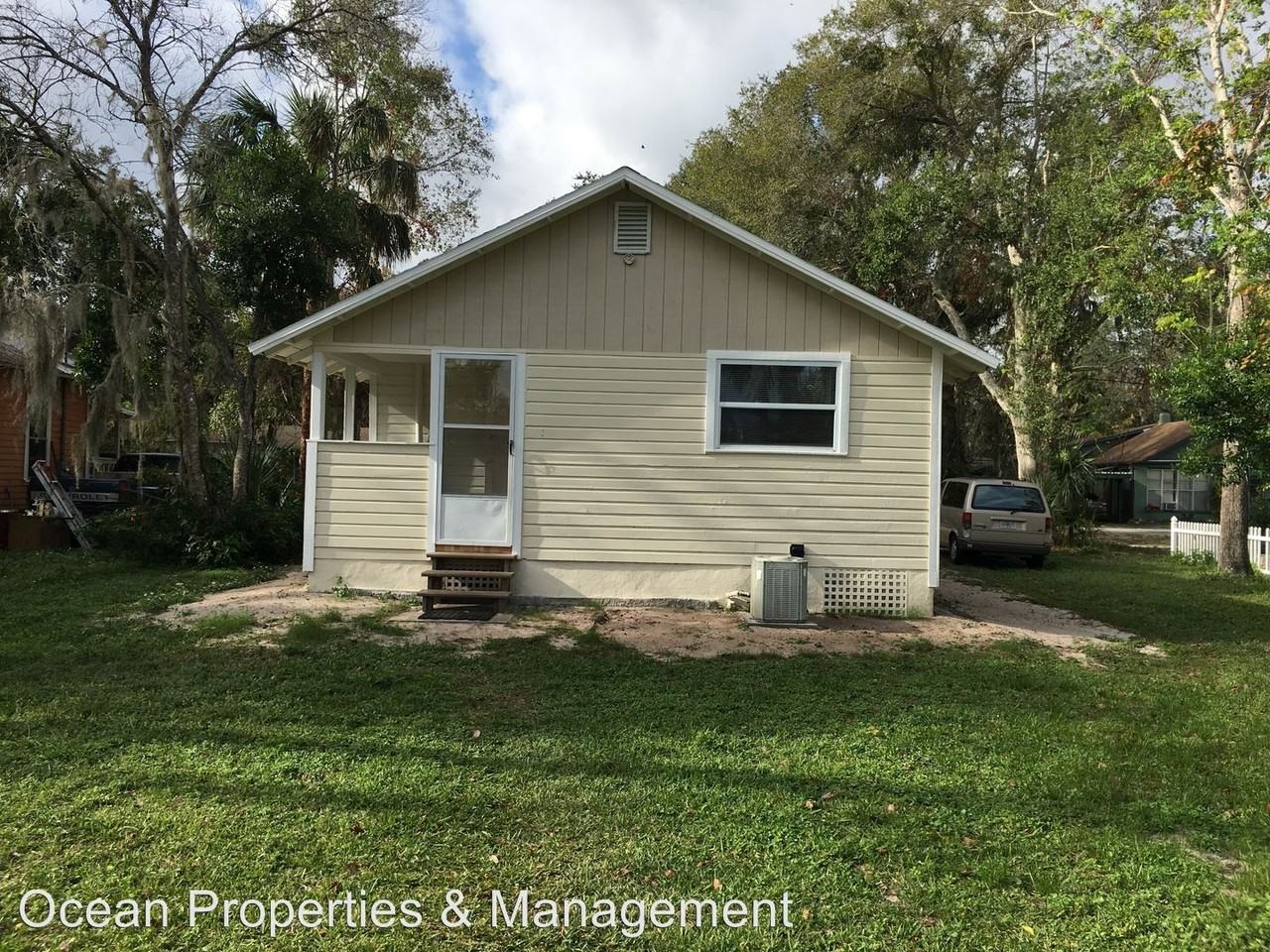 211 N Duss St - Photo 2 of 7