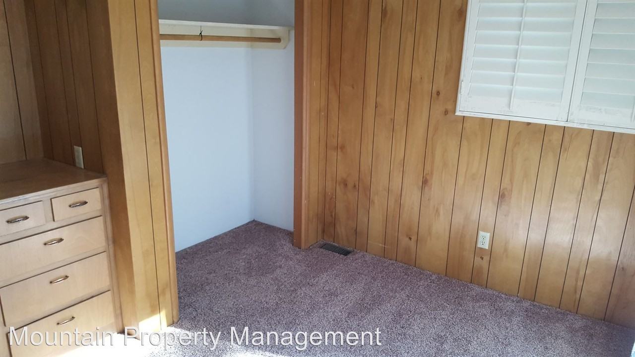 486 Wylerhorn Dr - Photo 2 of 12