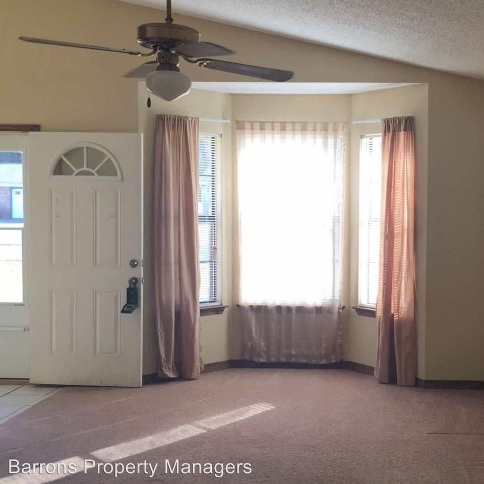 9824 Ginko Dr - Photo 3 of 38