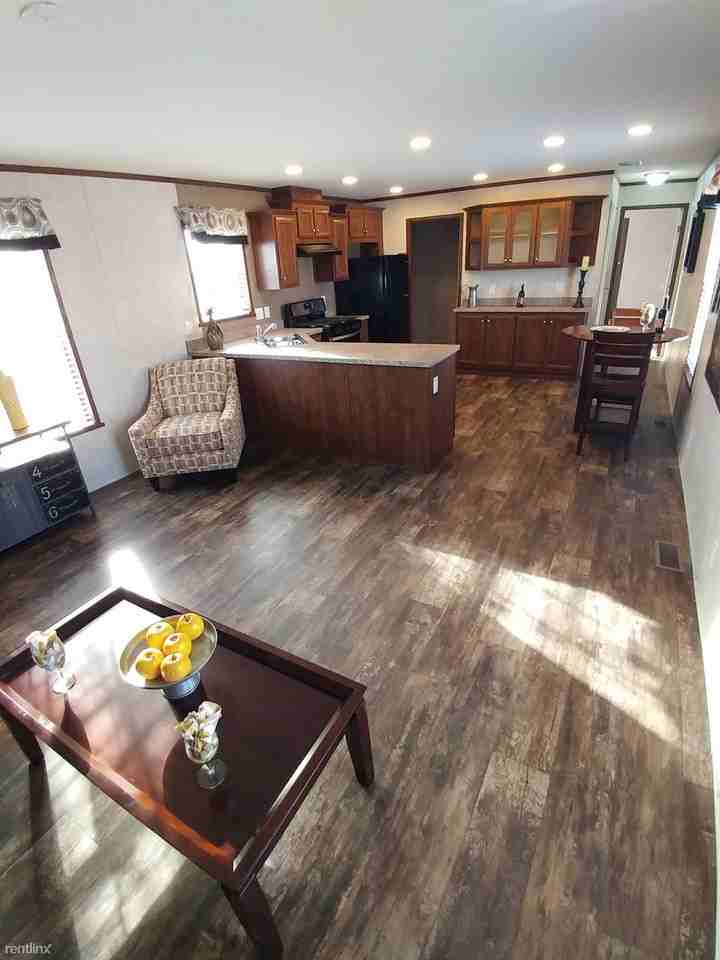 12 St Peters Dr - Photo 3 of 26