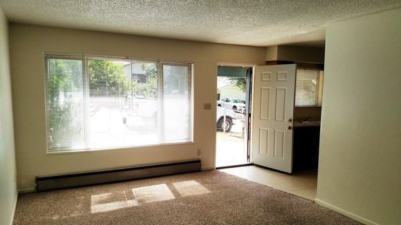 2600-2698 Heather Ln - Photo 2 of 12