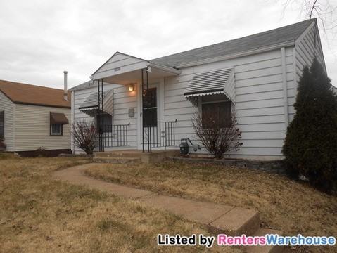 9407 Echo Ln - Photo 2 of 16