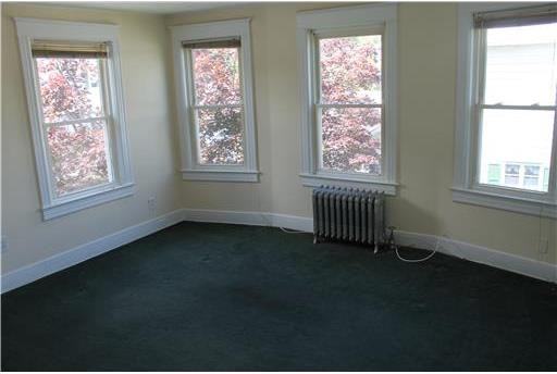 58 W Railroad Ave - Photo 3 of 8