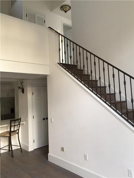 123 Bath St #A8 - Photo 3 of 11