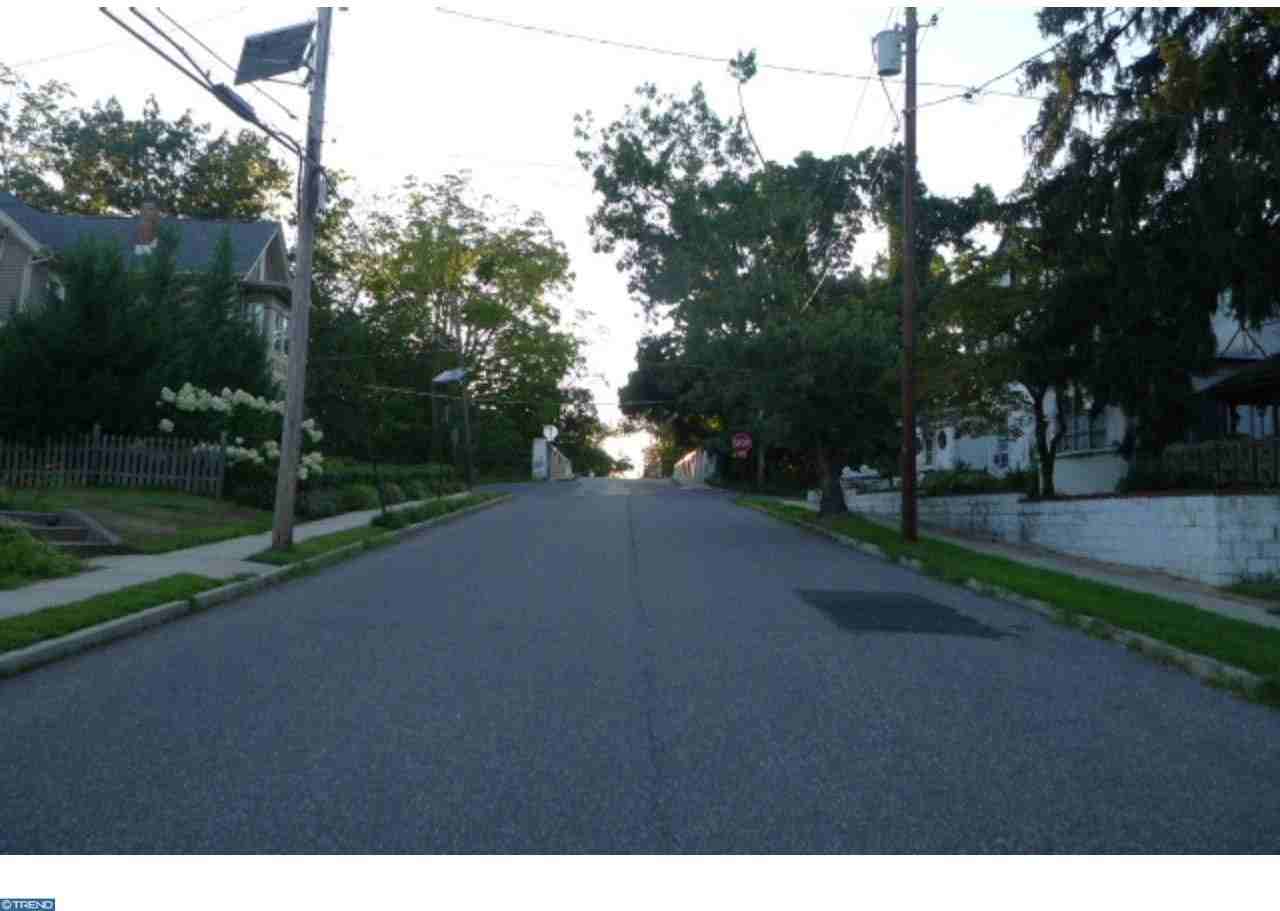 122 Hunter St - Photo 3 of 18