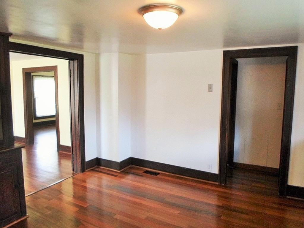 14060 Fuller Rd - Photo 3 of 24