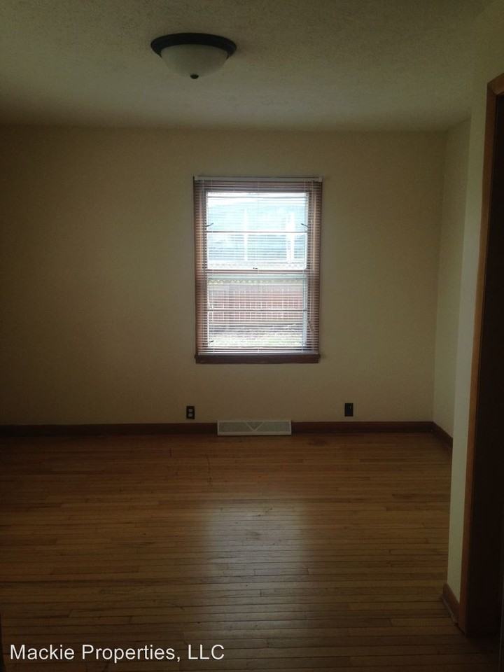 Cedar Grove Townhomes - Photo 2 of 19