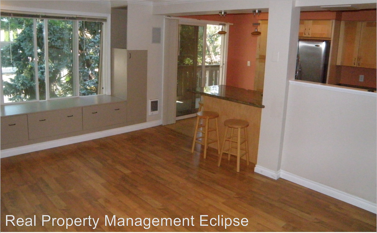 7217 NE 175th St #212 - Photo 3 of 4