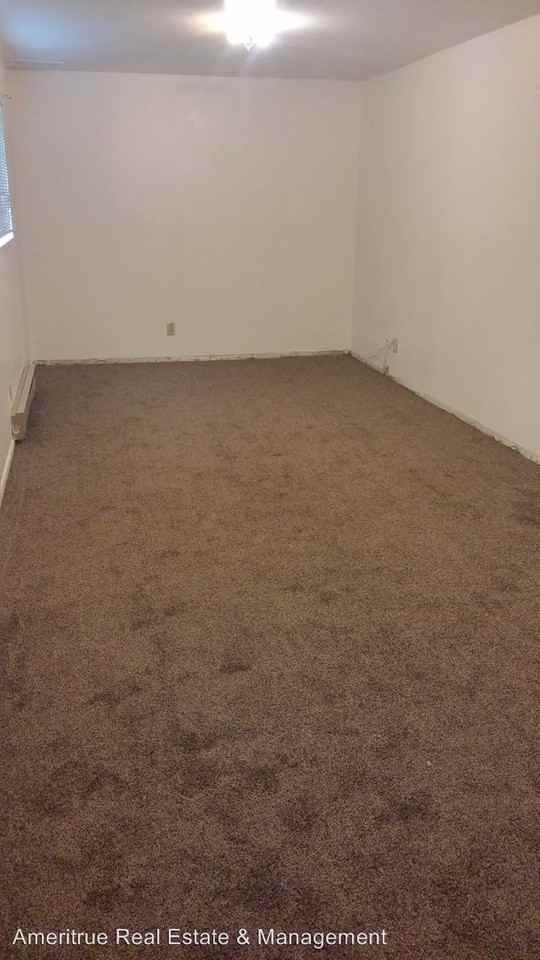 1143 N 185 W - Photo 2 of 12