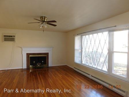 7201 Perrin Dr - Photo 3 of 13