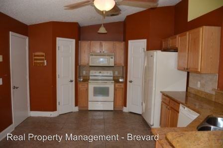 2011 Brookshire Cir - Photo 2 of 11