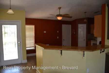 2011 Brookshire Cir - Photo 3 of 11