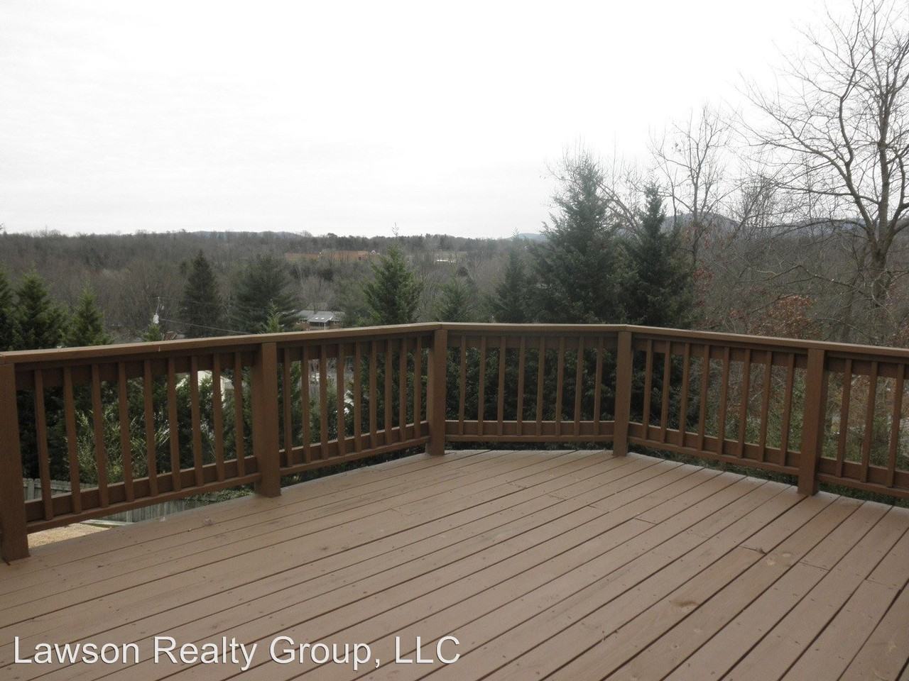 1319 Keagy Ln SW - Photo 2 of 32