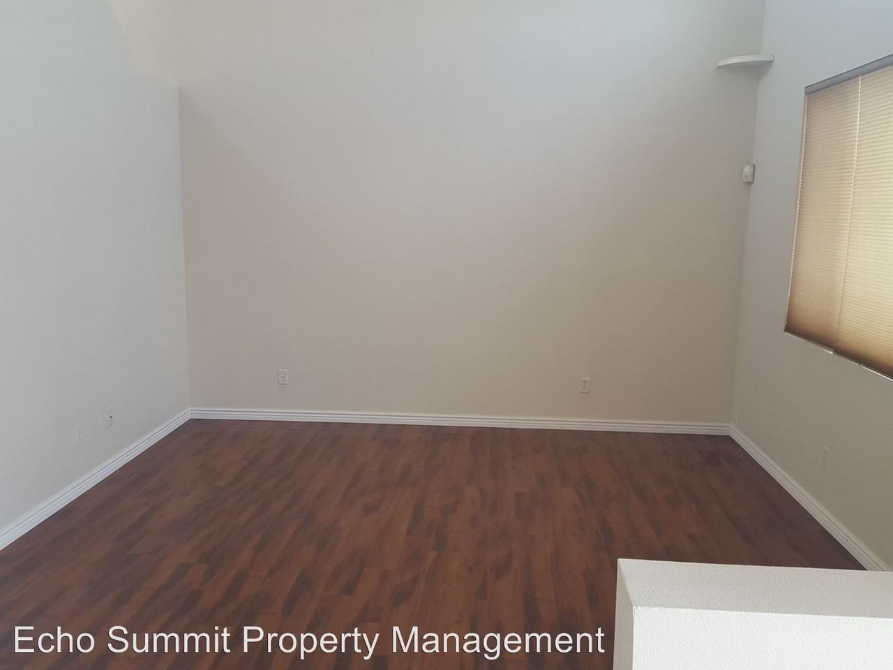 461 Chambers Way - Photo 2 of 14