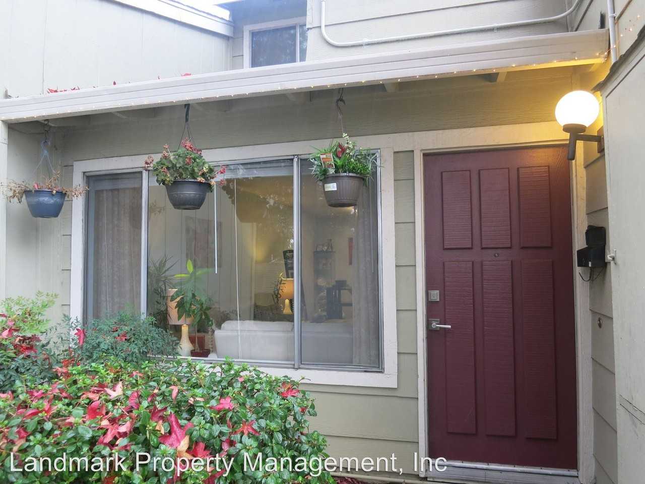 596 Latimer Cir - Photo 2 of 17