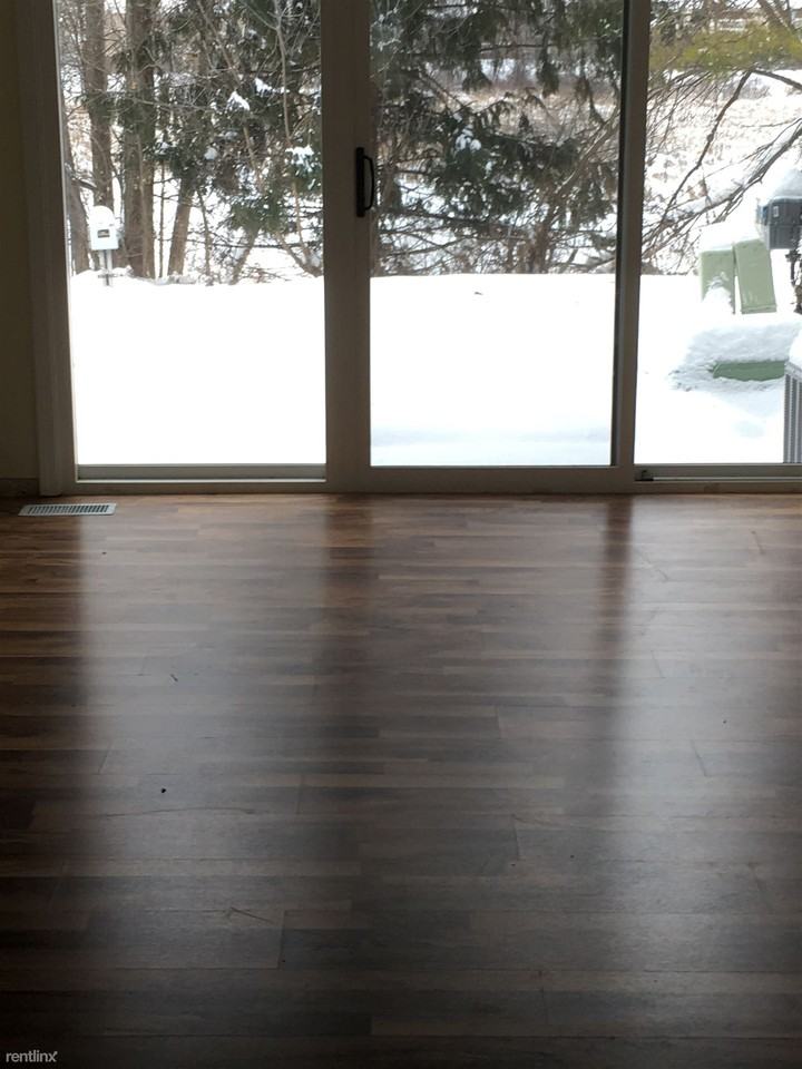 1750 Maple Ridge Rd - Photo 2 of 10